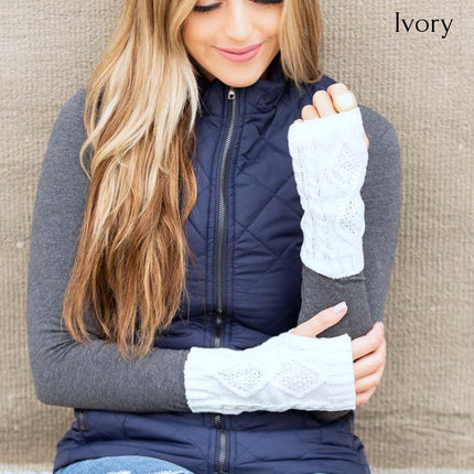 Cable Knit Short Handwarmers