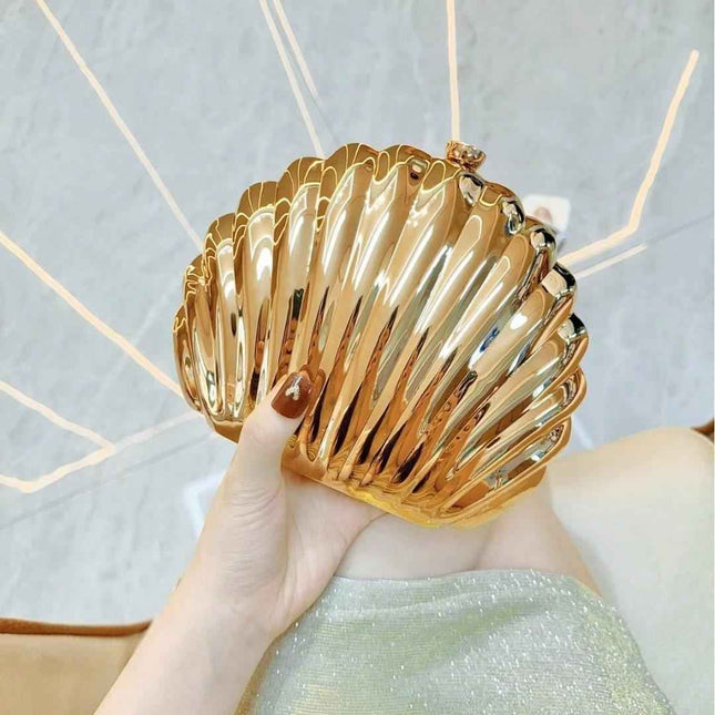 Women's Sparkly Seashell Acrylic Clutch - Metallic Evening Purse for Party & Prom - Dashing Nova
