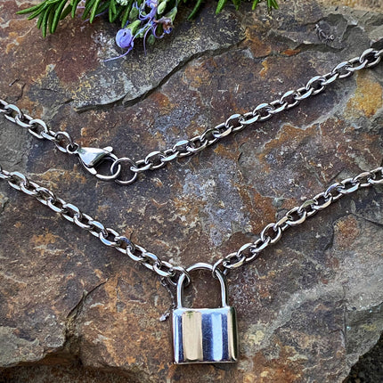 CAMDEN LOCK NECKLACE