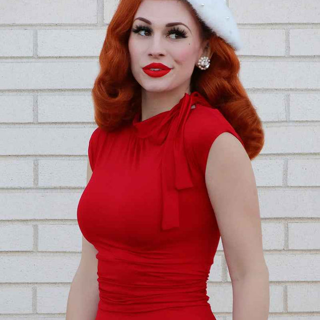 Bombshell Dress in Red - 4X only