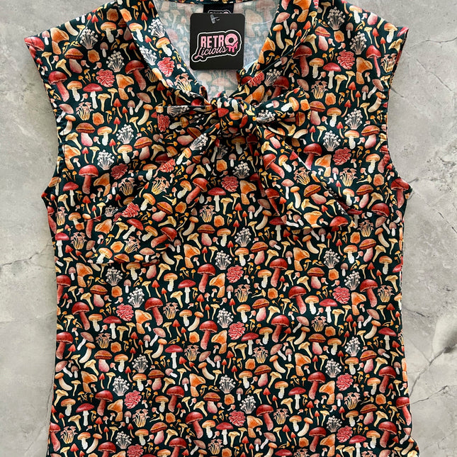 Mushroom Bow Top