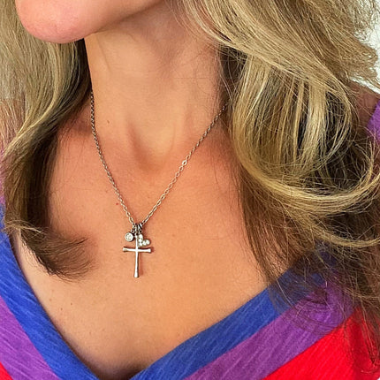 DAINTY CROSS NECKLACE