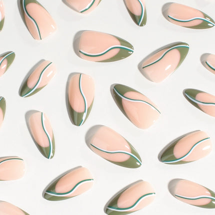 Verde Vogue | Soft & Durable Press-On Nails - Dashing Nova