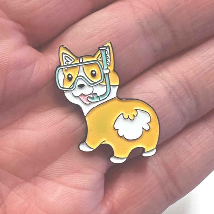 Fun Corgi Enamel Pin with Diving Goggles – Perfect for Bags & Hats