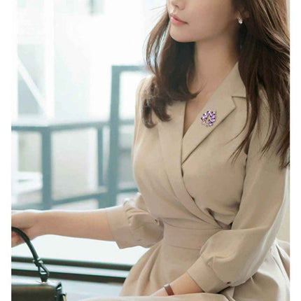 Bauhinia Flower Brooch – Sparkling Rhinestone Alloy Accessory