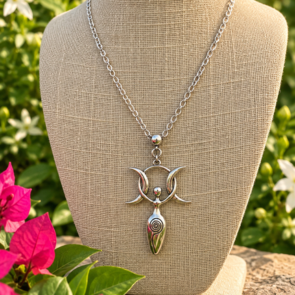 MOON GODDESS NECKLACE