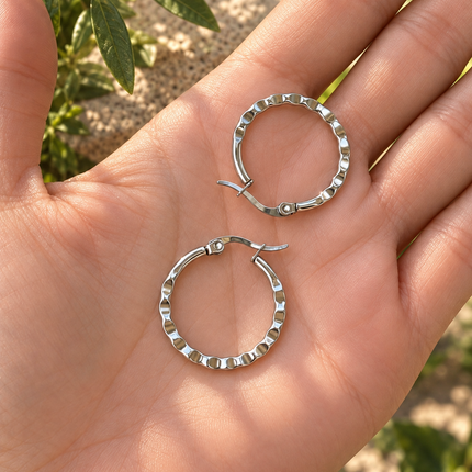 HAMMERED HOOPS