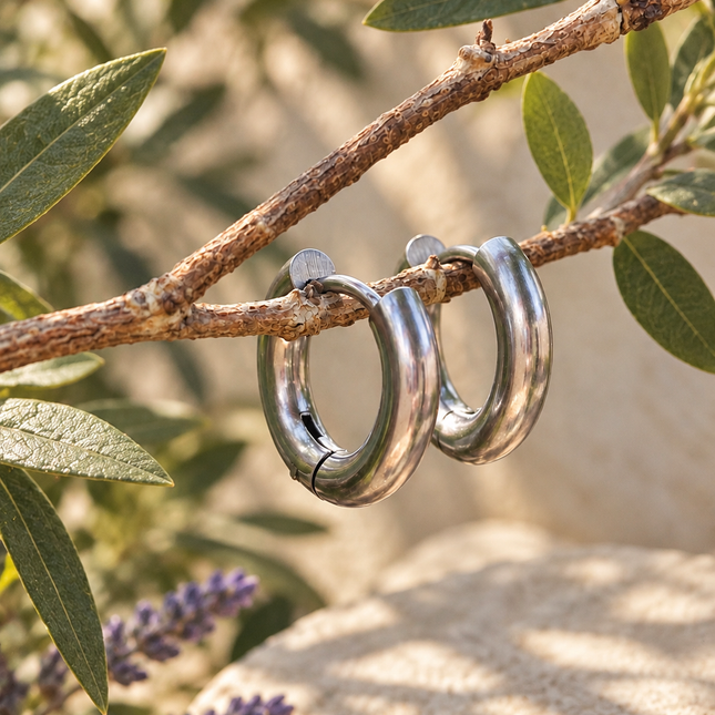HUGGIE HOOP EARRINGS