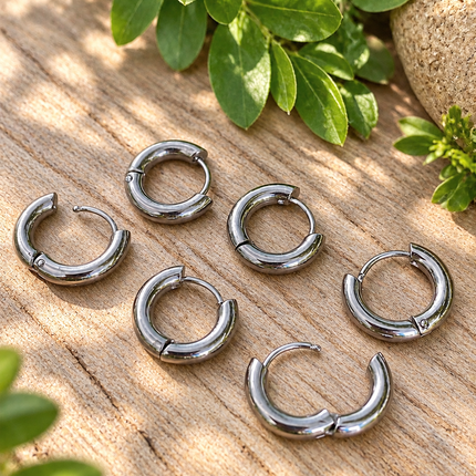 HUGGIE HOOP EARRINGS