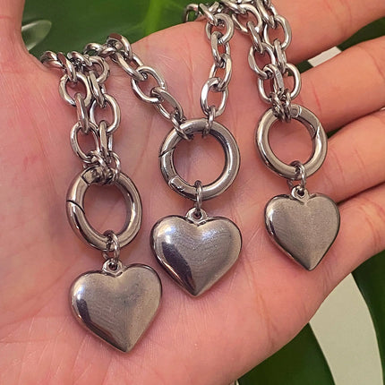 SOFIA HEART NECKLACE