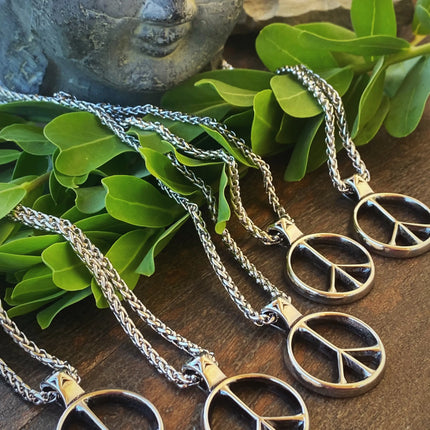 CLASSIC PEACE NECKLACE
