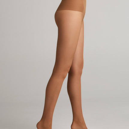 Conte Slimfit 20 Den - Modelling Women's Tights with a Wide Shaping Belt (8С-73СП)