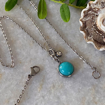 STONE CHARM NECKLACE