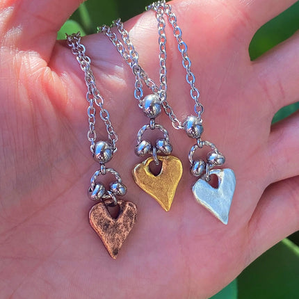 RUSTIC HEART NECKLACE