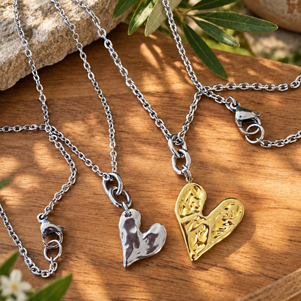 REBEL HEART NECKLACE