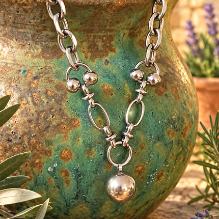 LOBERO CHARM CHOKER