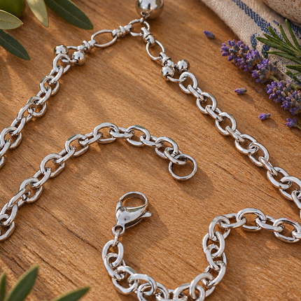 LOBERO CHARM CHOKER