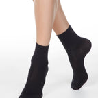6/9 / Black
