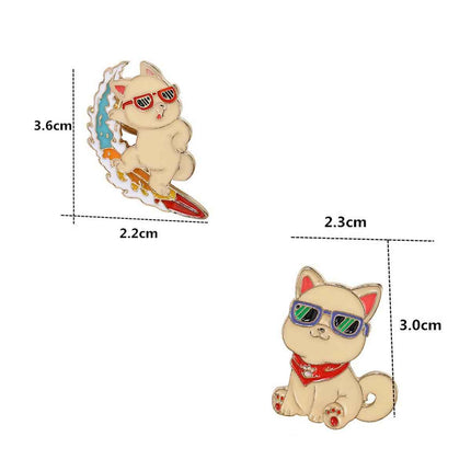 Elegant Kishu Inu Dog Lapel Pin – Japan-Inspired Fashion Accessory
