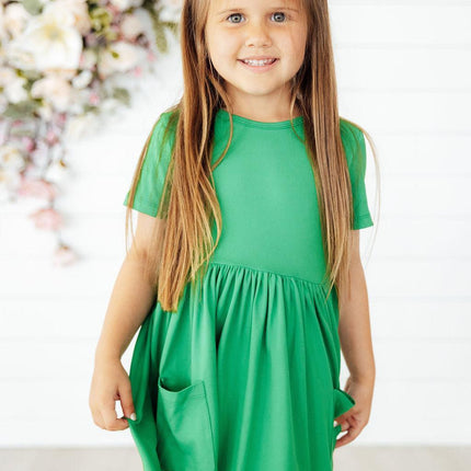 Kelly Green S/S Pocket Twirl Dress