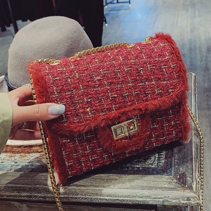 Small chain bag lock closure 2025 autumn and winter with synthetic fur decoration X9178