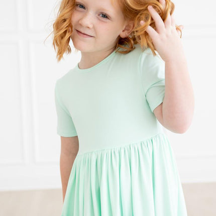 Pastel Green S/S Pocket Twirl Dress