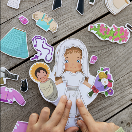 My Saint Thérèse, A magnetic wooden dress-up doll set