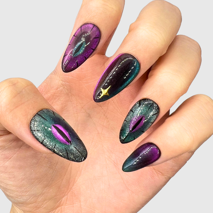 Snake Den press on nails - Dashing Nova