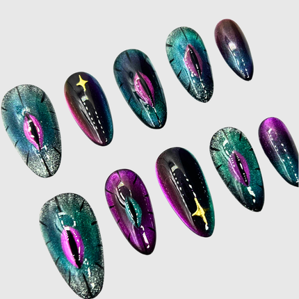 Snake Den press on nails - Dashing Nova