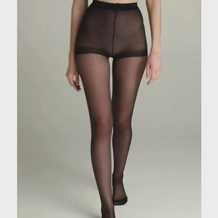 Conte Solo 20 Den - Classic Women's Pantyhose with a Reinforced Shorts (8S-39SP)