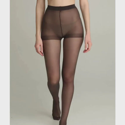 Conte Solo 20 Den - Classic Women's Pantyhose with a Reinforced Shorts (8S-39SP)