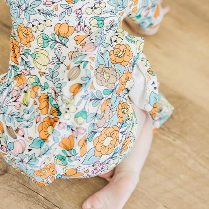 Vintage Vibes 3/4 Sleeve Twirl Bodysuit