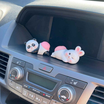Bouncy Butt Car Ornament – Cute Animal Dashboard Silicone Decor