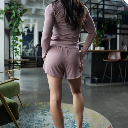 calm FEATHER-SOFT lounge short