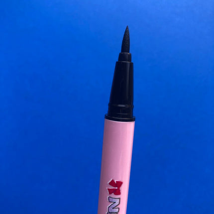 Gamer Girl Adhesive Eyeliner