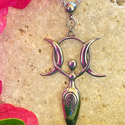 MOON GODDESS NECKLACE