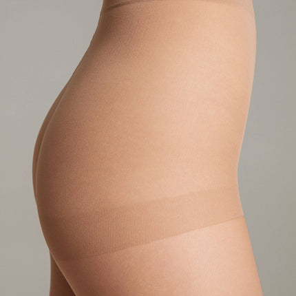 Conte Solo 15 Den - Classic Women's Pantyhose with a Reinforced Shorts (17S-89SP)
