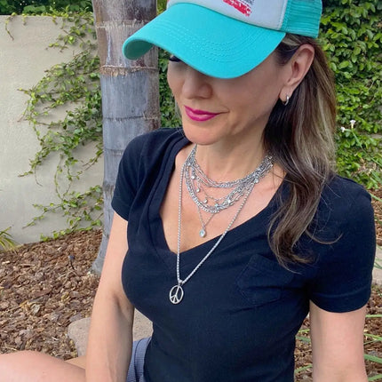 CLASSIC PEACE NECKLACE