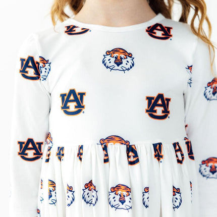 Auburn White Aubie 3/4 Sleeve Pocket Twirl Dress