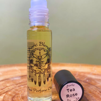 Tea Rose Roll-on Perfume Oil | 0.33 fl oz