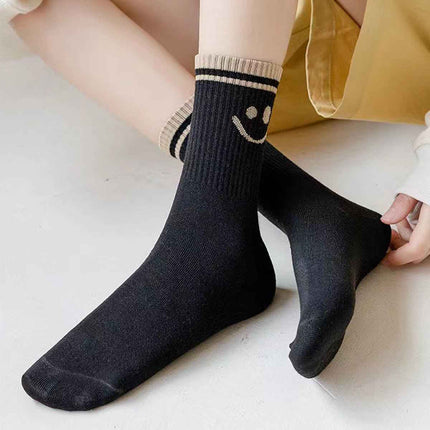 5 Pairs Smiley Face Crew Socks – Cute Cotton Socks for Women