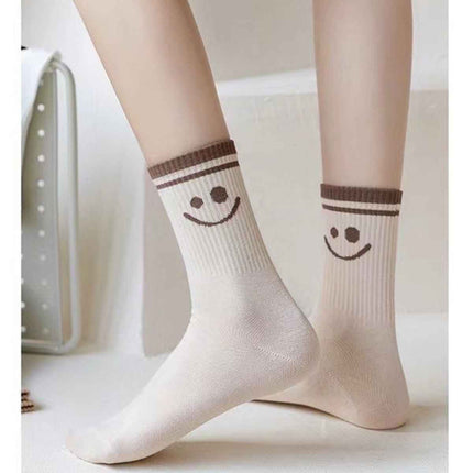 5 Pairs Smiley Face Crew Socks – Cute Cotton Socks for Women